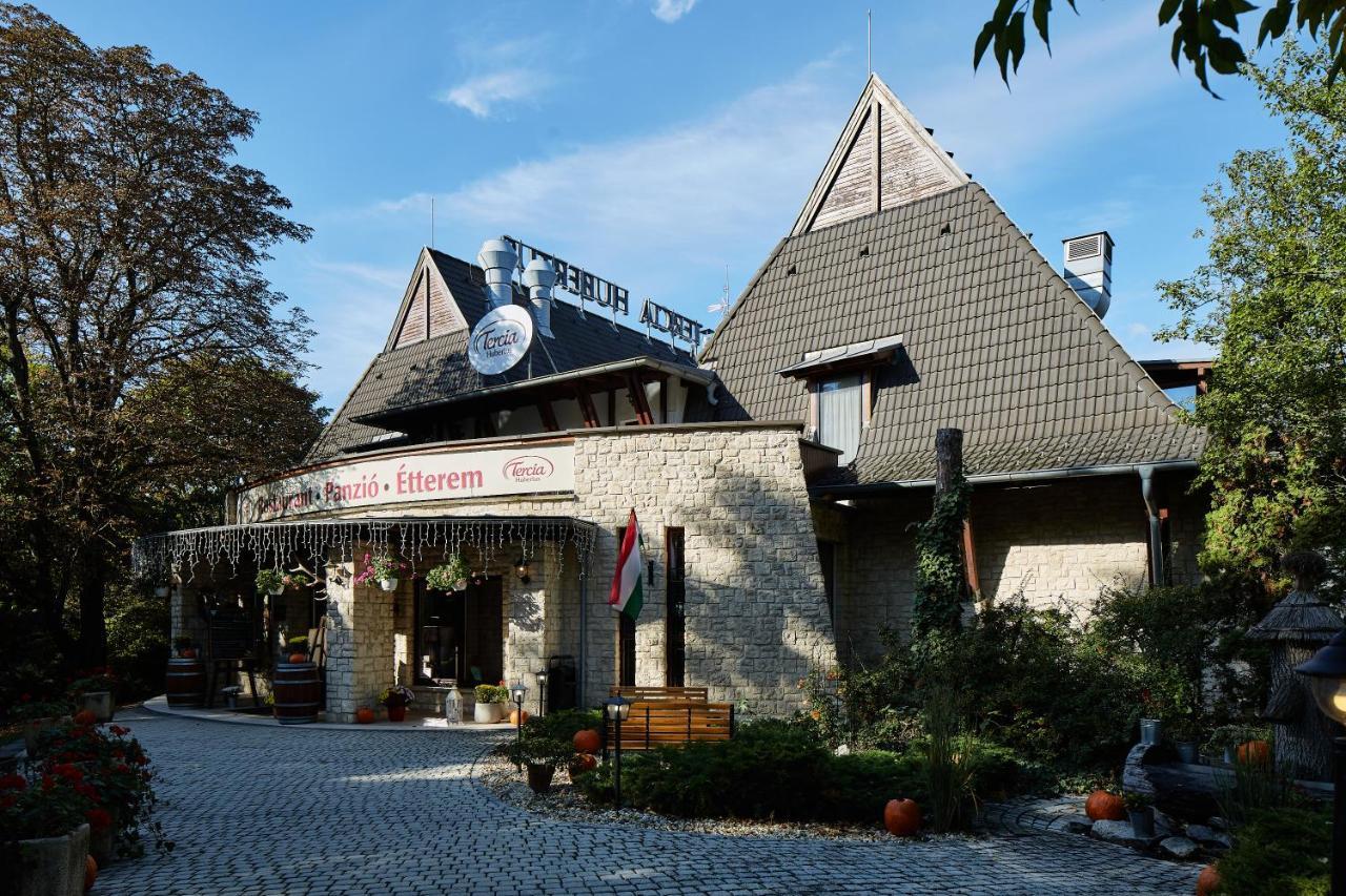 Tercia Hubertus Panzio Bed & Breakfast Sopron Exterior photo